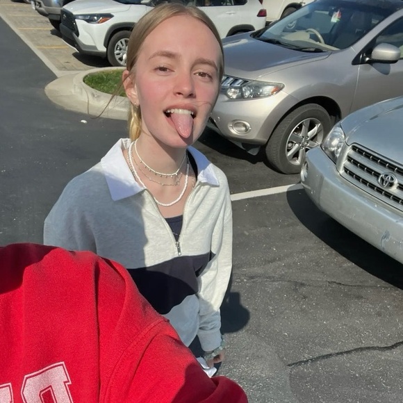 Meet your Posher, Hadley - Picture 4 of 4